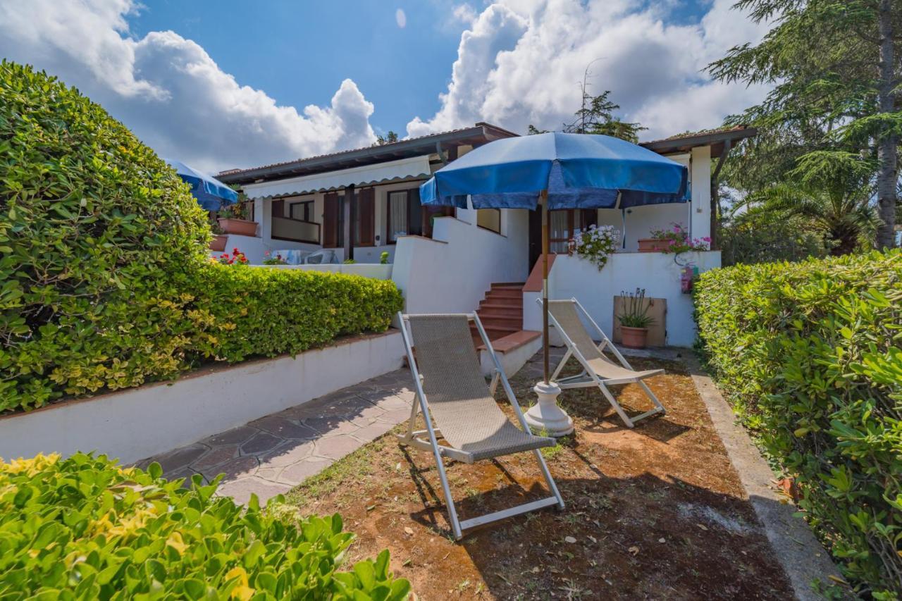 Residence Baia Delle Grazie Casa Morcone Exterior photo